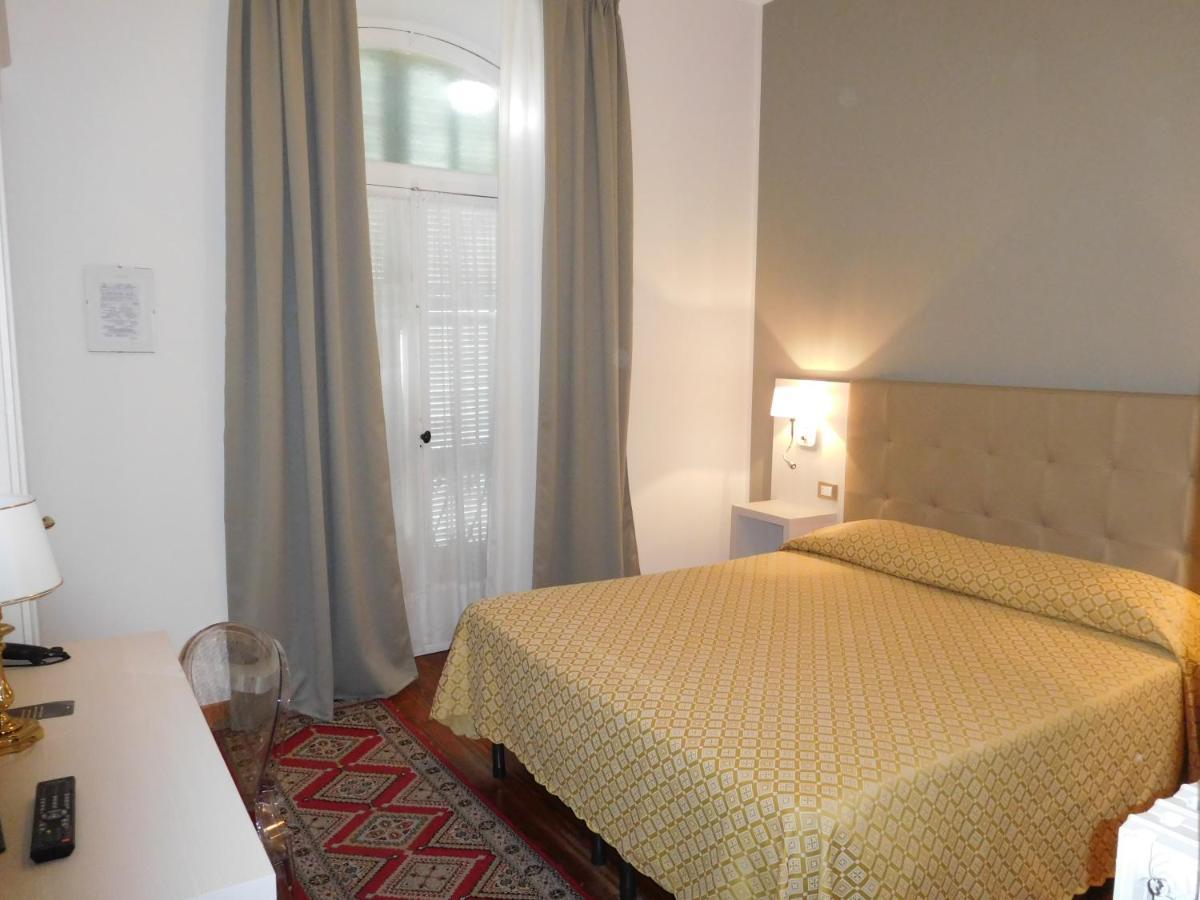 Hotel Villa Maria San Remo Extérieur photo
